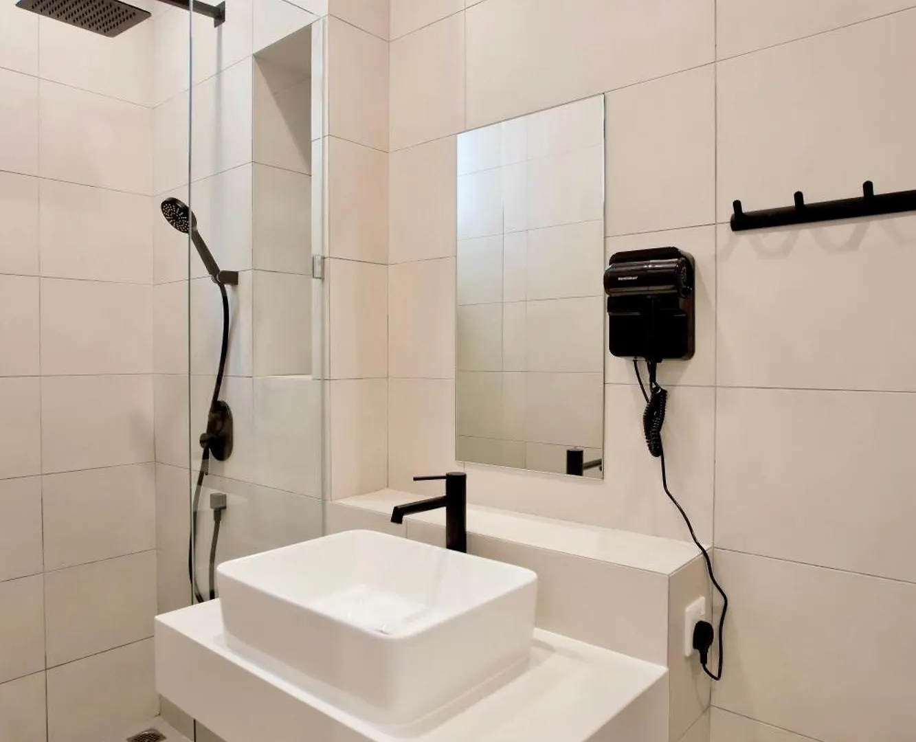 Codrington House - Boutique Apartments George Town